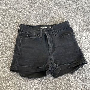 Levi Shorts